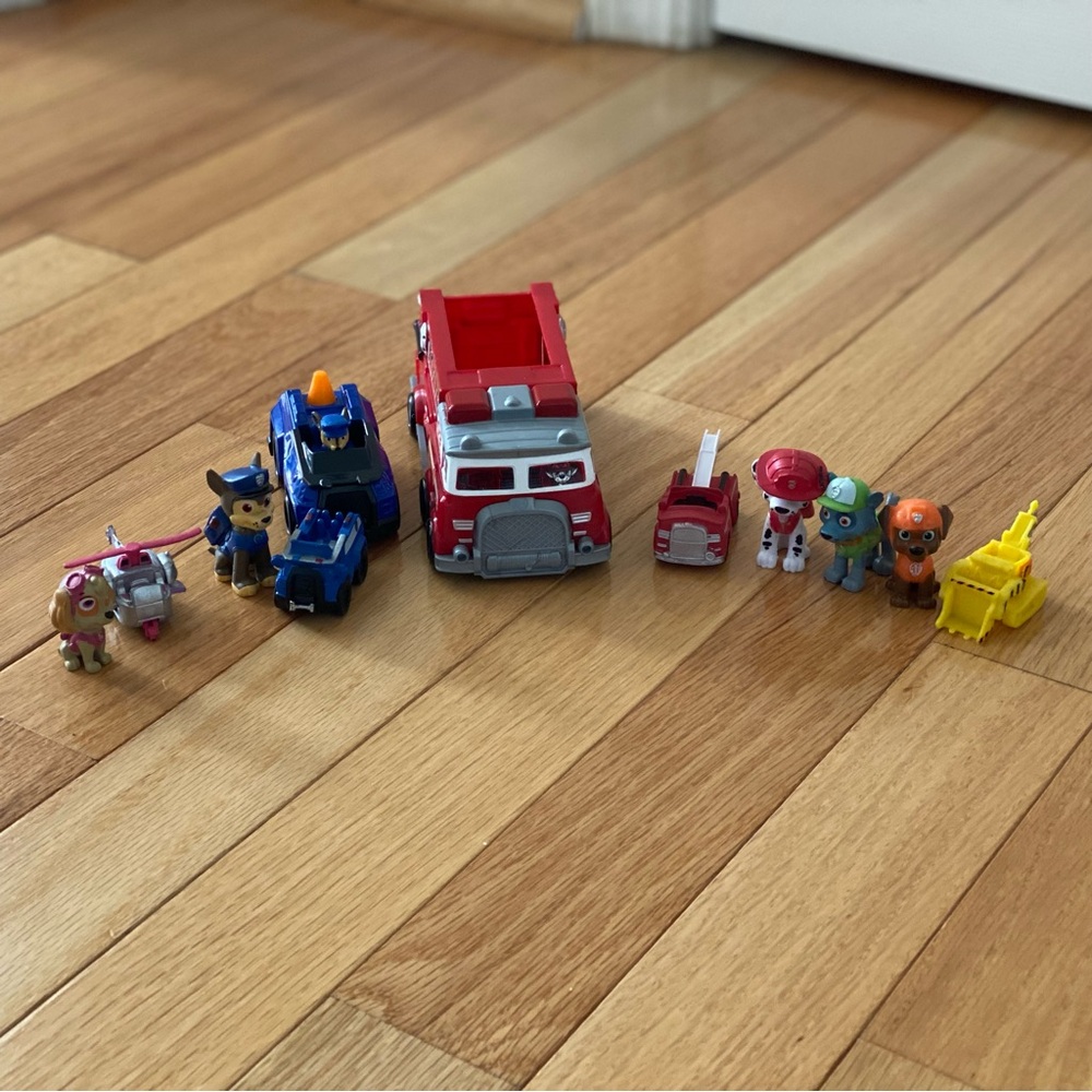 Paw Patrol Tiny Toy Bundle - Red, Blue, Yellow